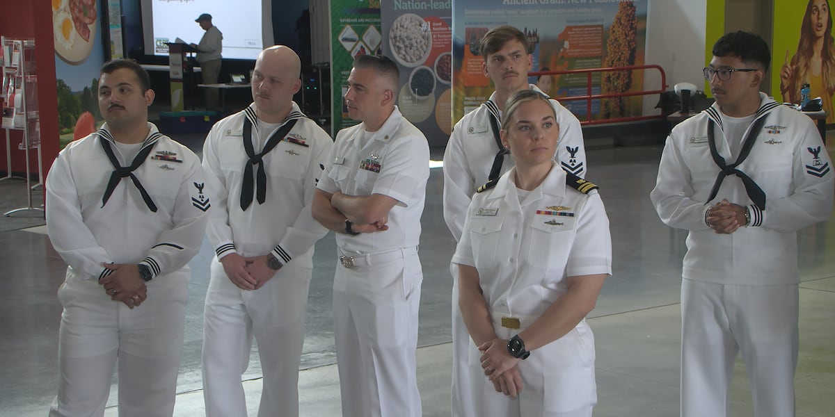 Sailors of USS Nebraska submarine visits Grand Island Sailors of USS Nebraska submarine visits Grand Island
